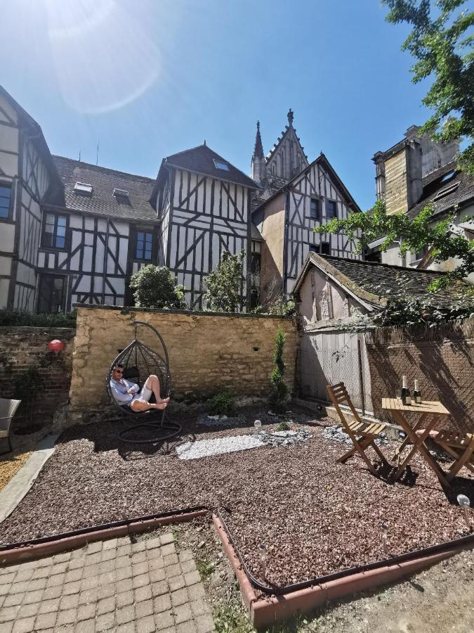 Le Chat De La Cathedrale - Calme - Jardin - Wifi Troyes Exteriér fotografie